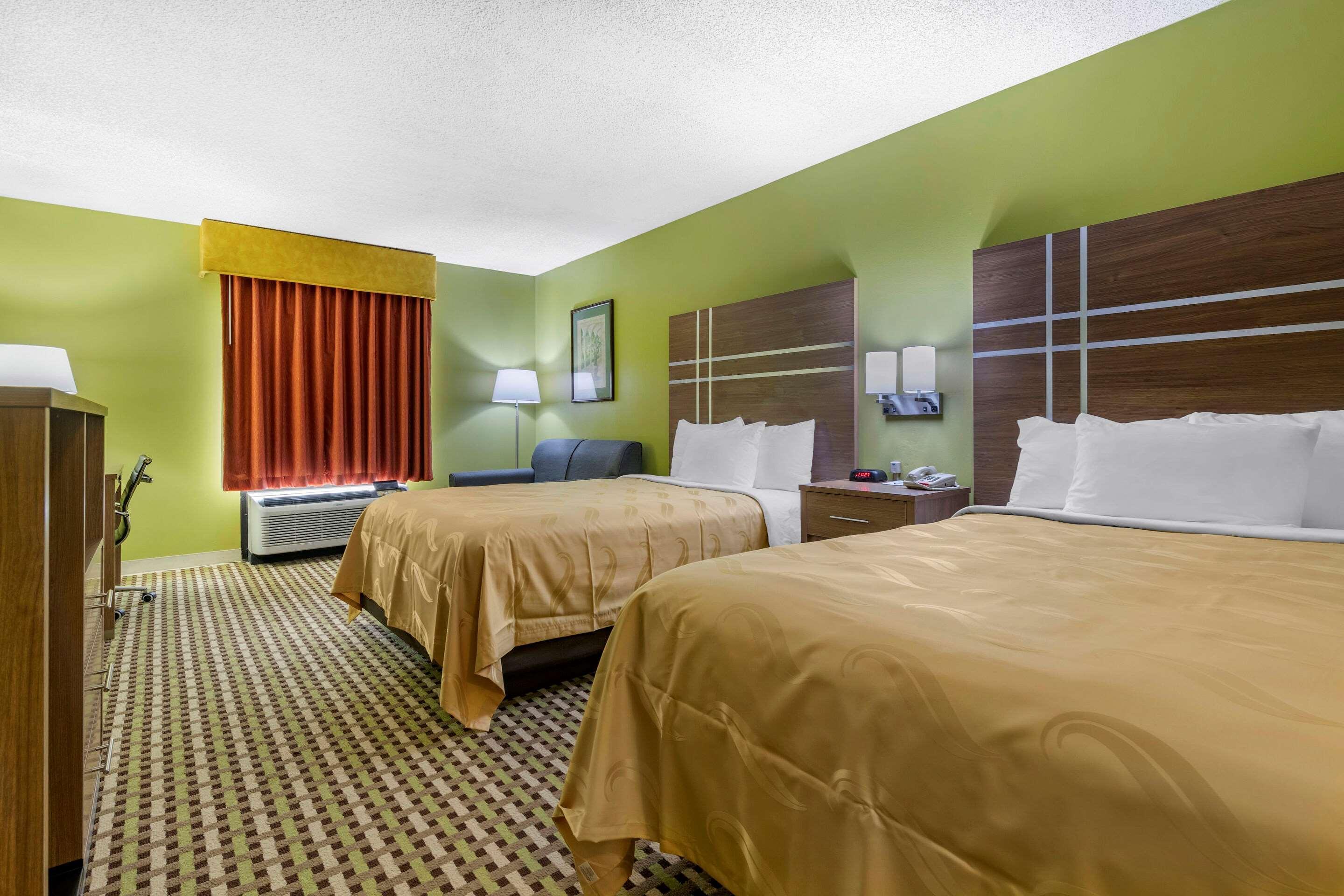 Quality Inn Брансуик Экстерьер фото