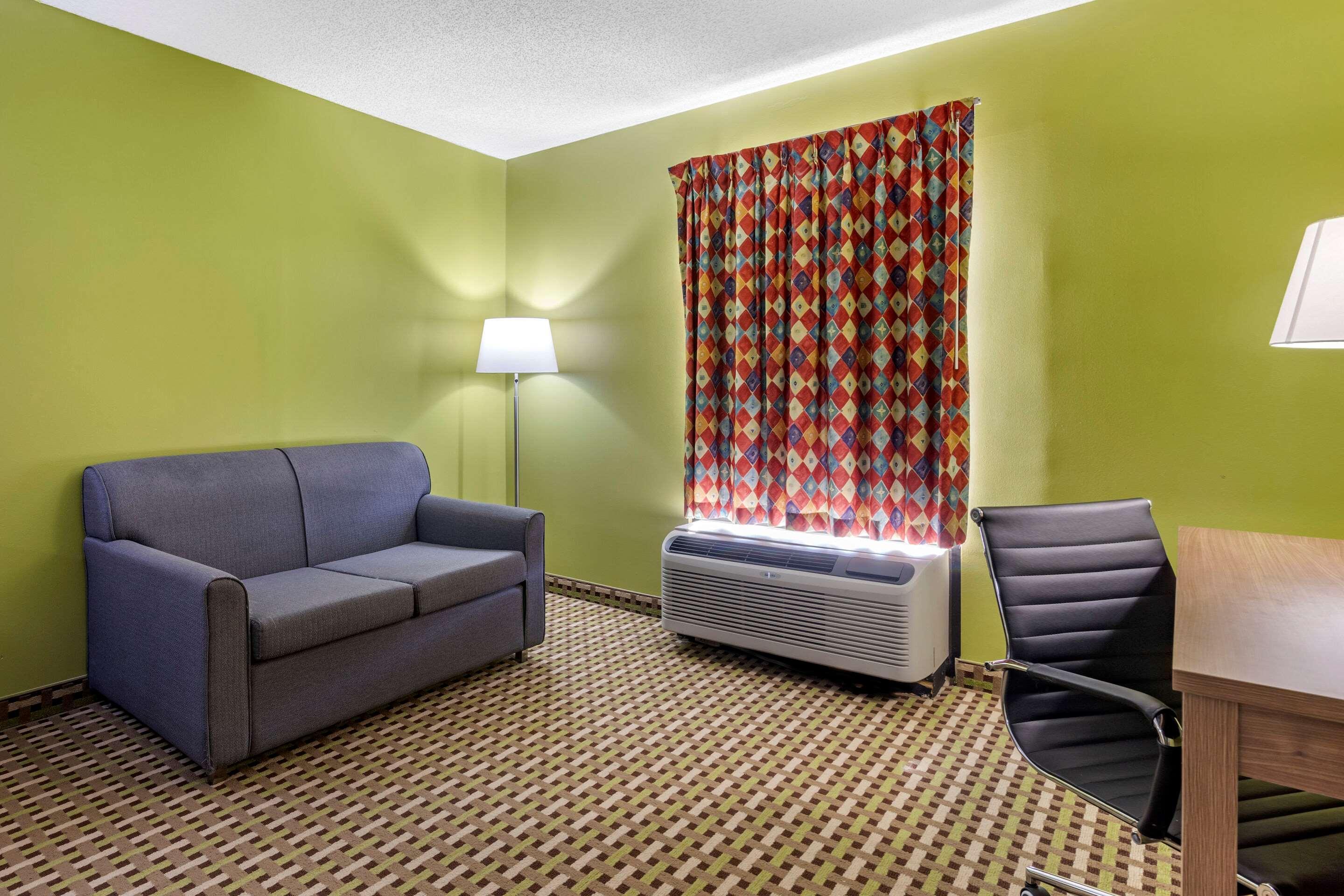 Quality Inn Брансуик Экстерьер фото