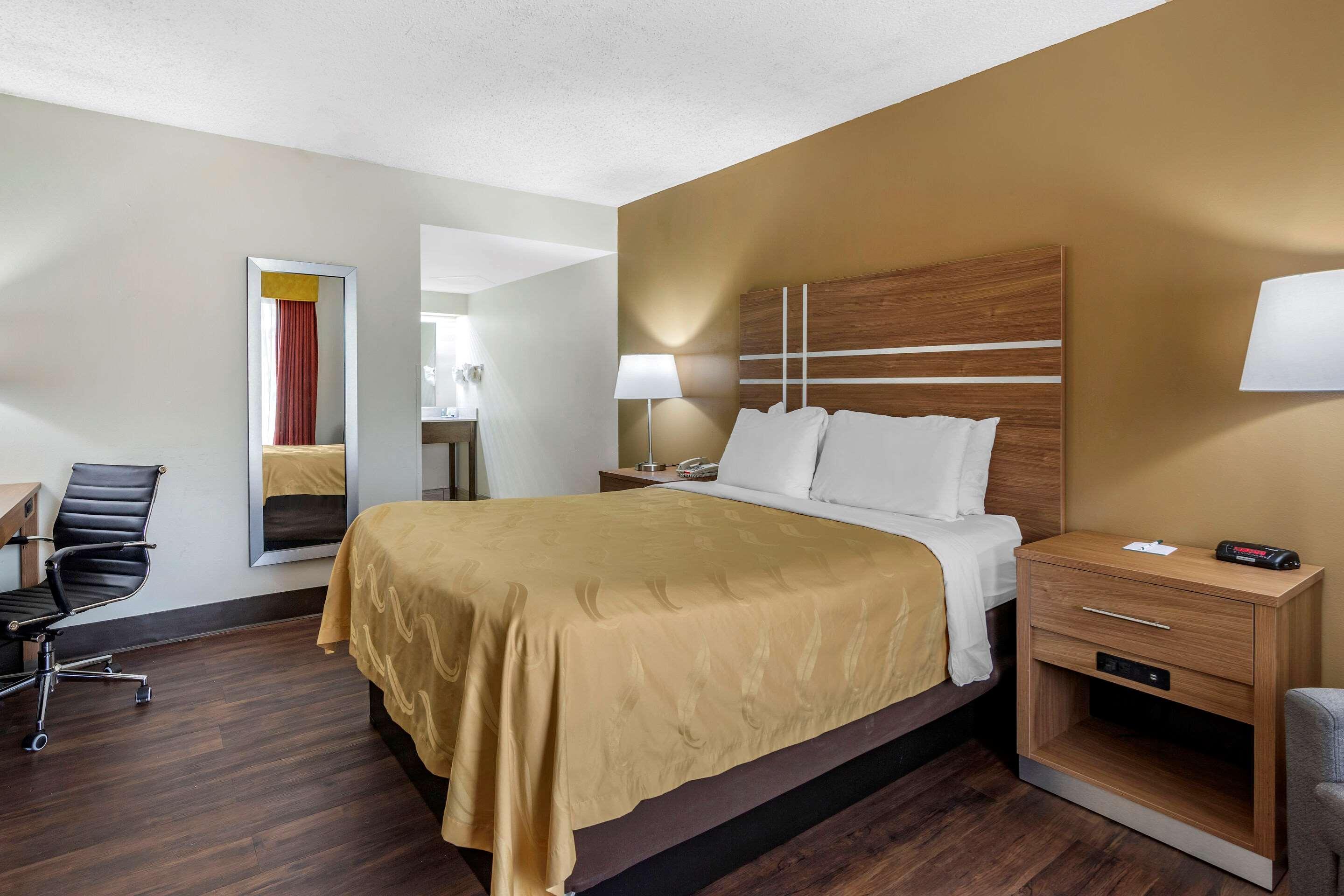 Quality Inn Брансуик Экстерьер фото