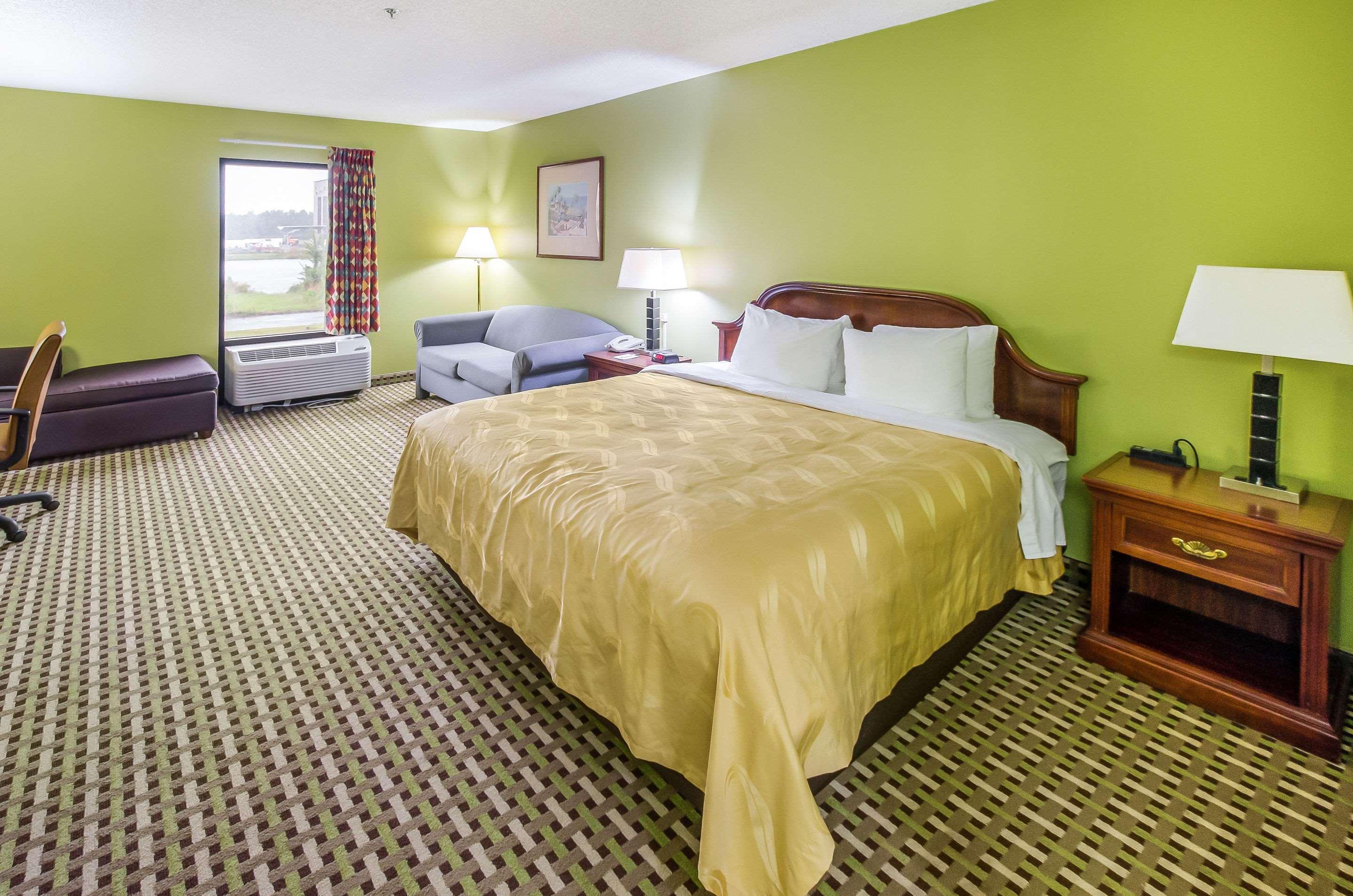 Quality Inn Брансуик Экстерьер фото
