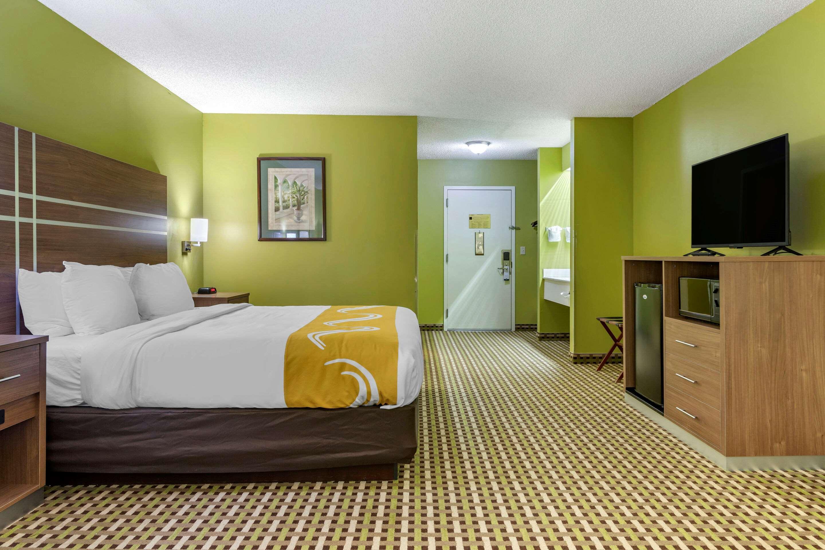 Quality Inn Брансуик Экстерьер фото