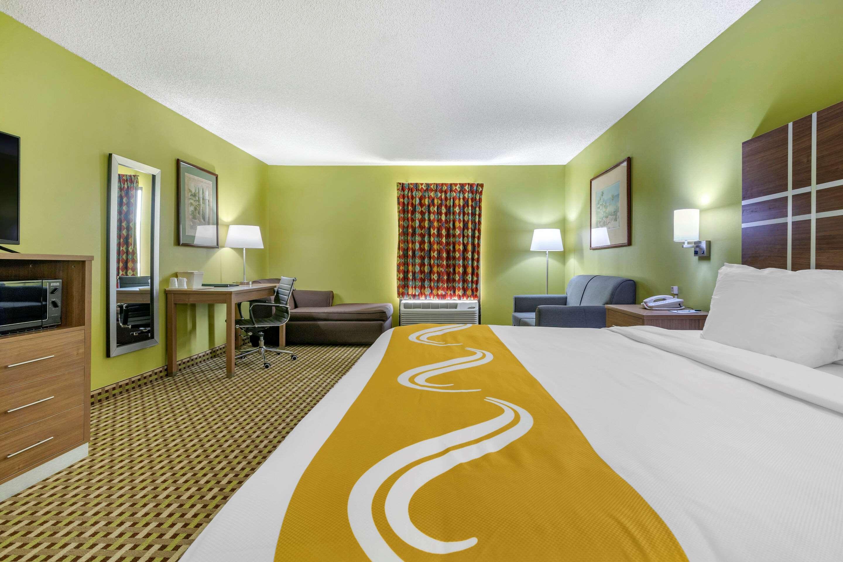Quality Inn Брансуик Экстерьер фото
