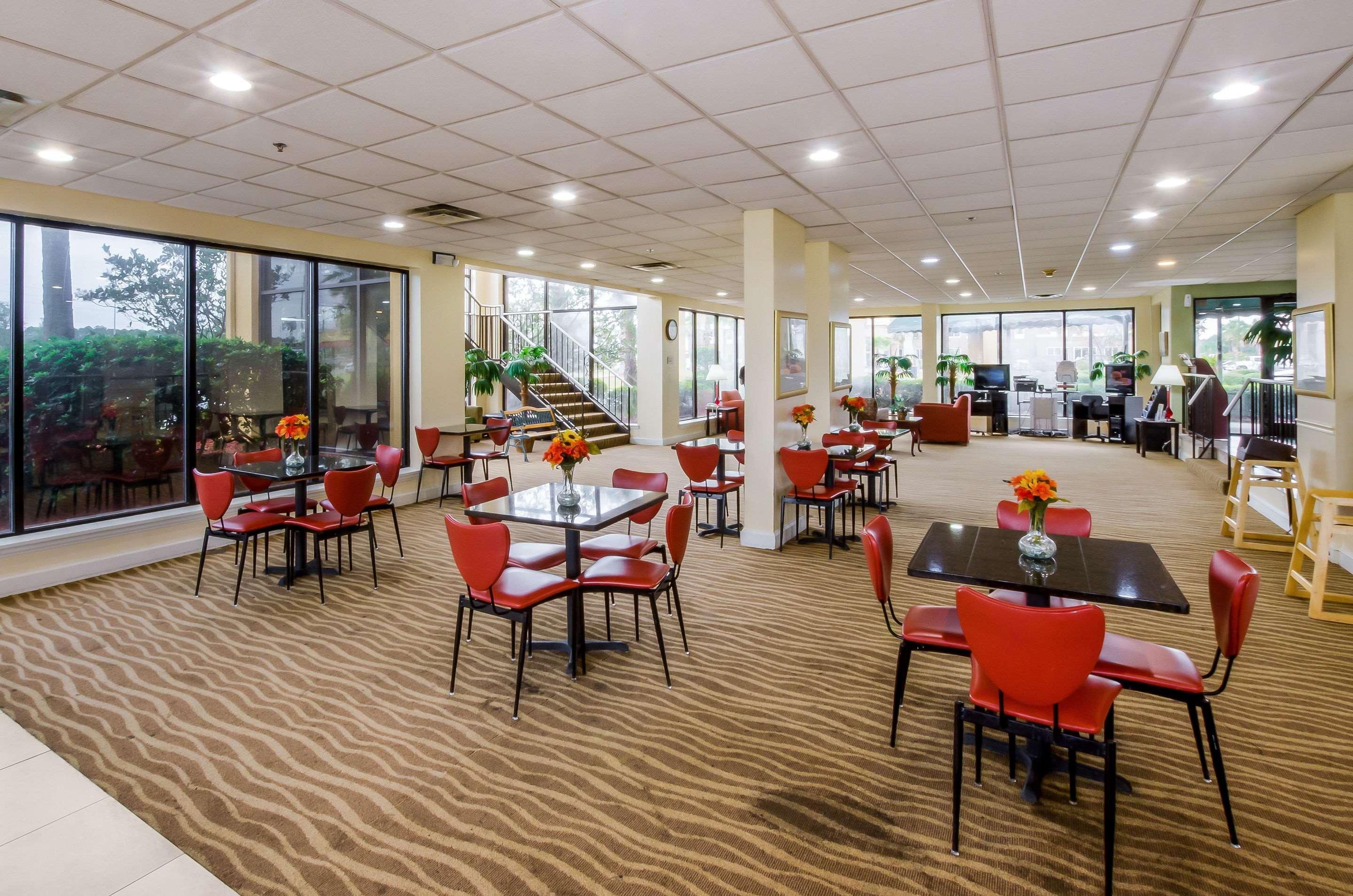 Quality Inn Брансуик Экстерьер фото